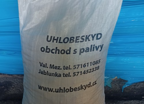 Černé uhlí ořech1 pytlovaný á 25kg (10125)